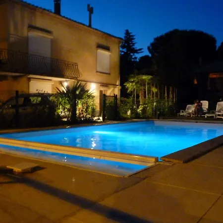 Pretty Villa With Pool And Jacuzzi In Carcassonne Carcassonne
