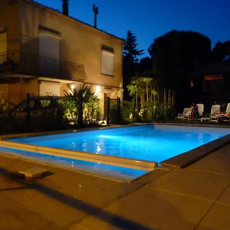 Spacious Villa Retreat In Carcassonne