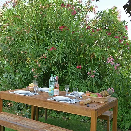 Villa Spacious Villa Retreat in Carcassonne *