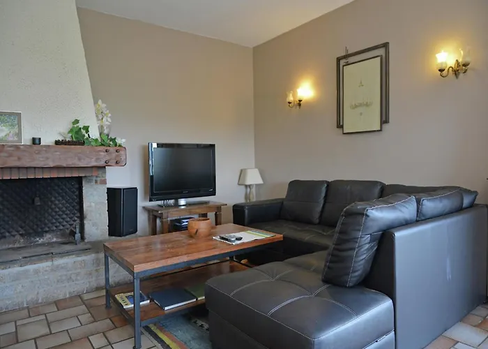 Spacious Retreat In * Carcassone